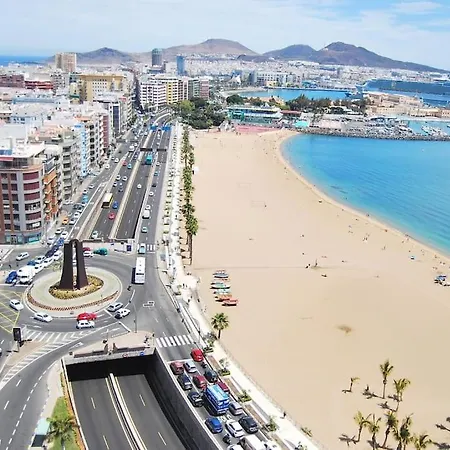 Puccini Oasis - La Boheme Las Palmas